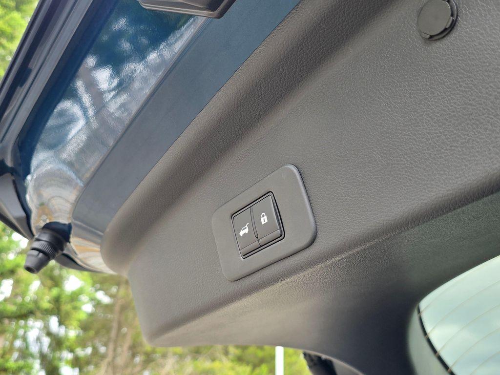 new 2025 Nissan Murano car, priced at $46,057