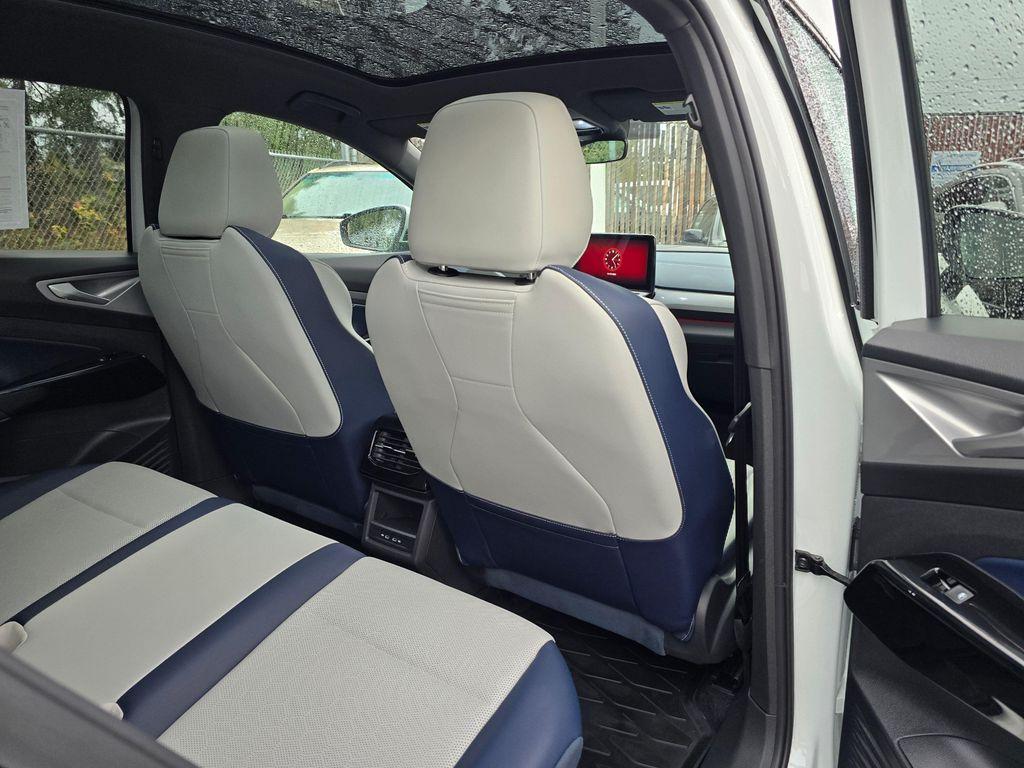 used 2024 Volkswagen ID.4 car, priced at $23,450