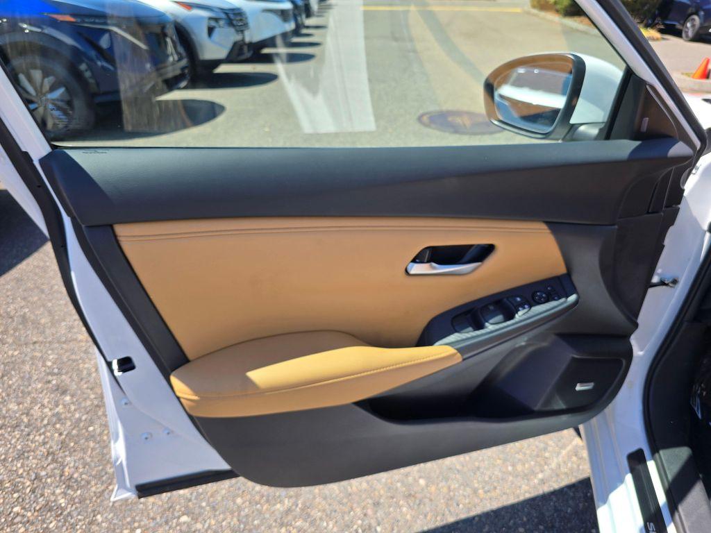 new 2025 Nissan Sentra car, priced at $25,023