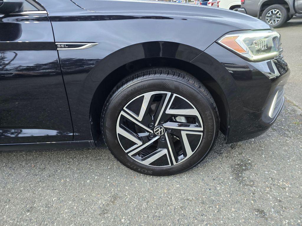 used 2024 Volkswagen Jetta car, priced at $23,450