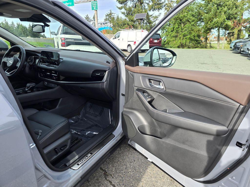 used 2023 Nissan Rogue car, priced at $29,950
