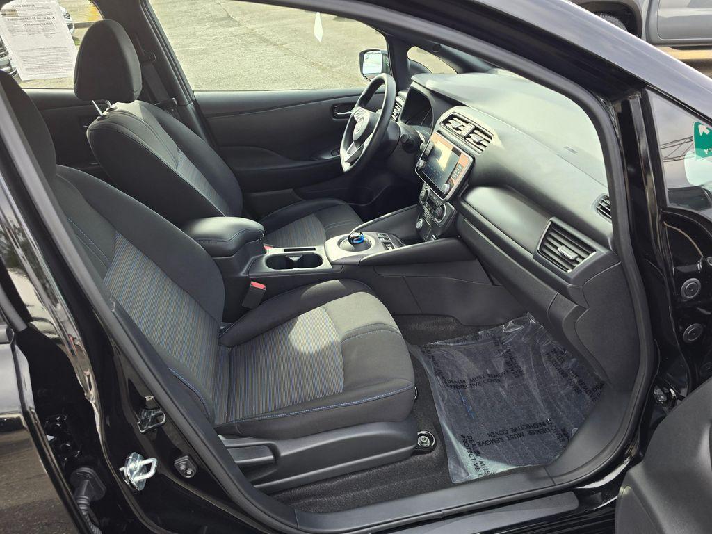 used 2025 Nissan Leaf car, priced at $17,950