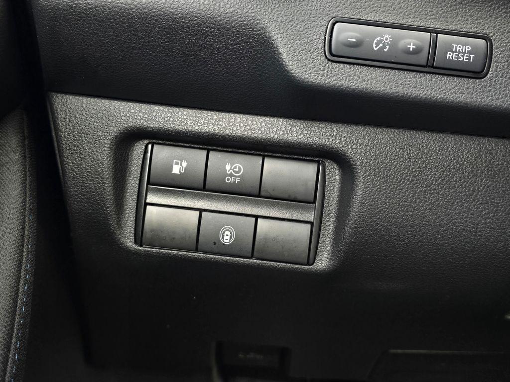 used 2025 Nissan Leaf car, priced at $16,950