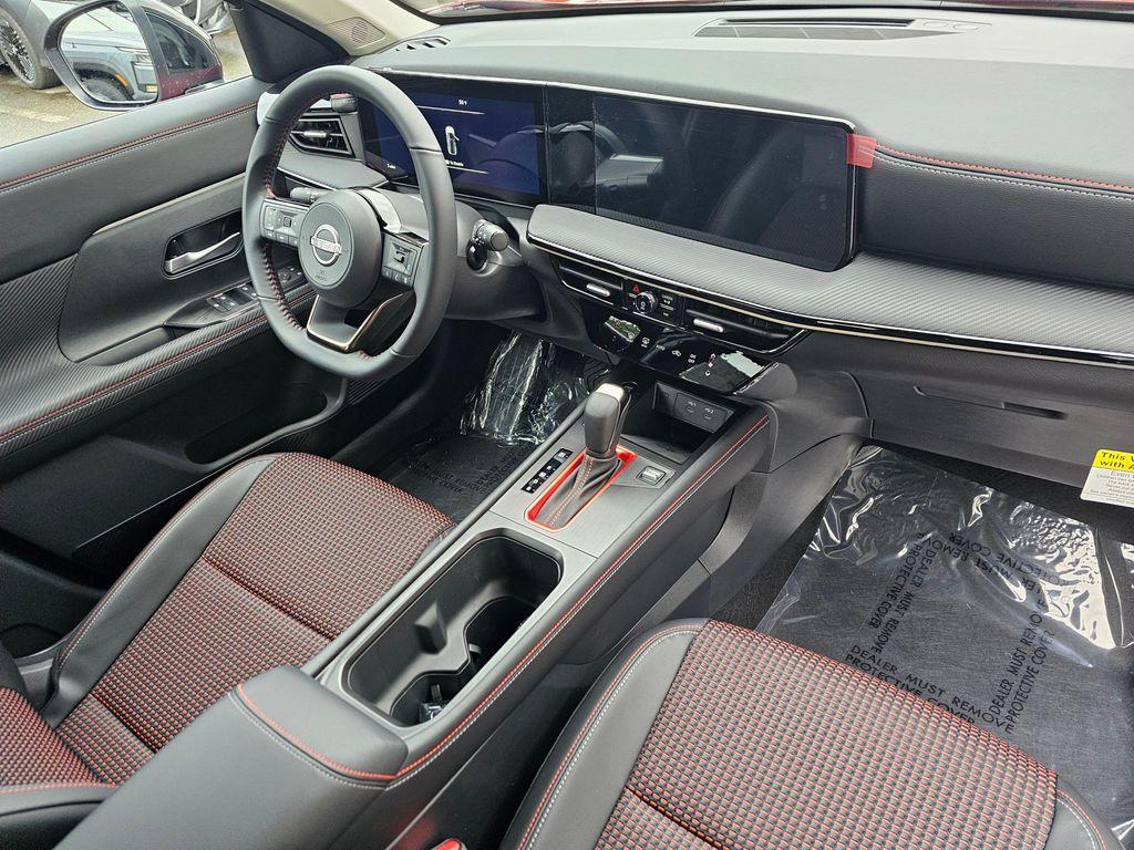 new 2025 Nissan Kicks car, priced at $29,522