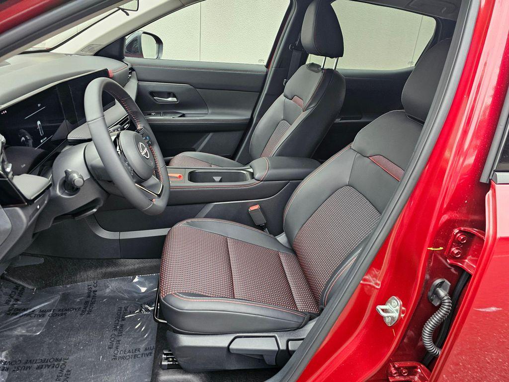 new 2025 Nissan Kicks car, priced at $29,522