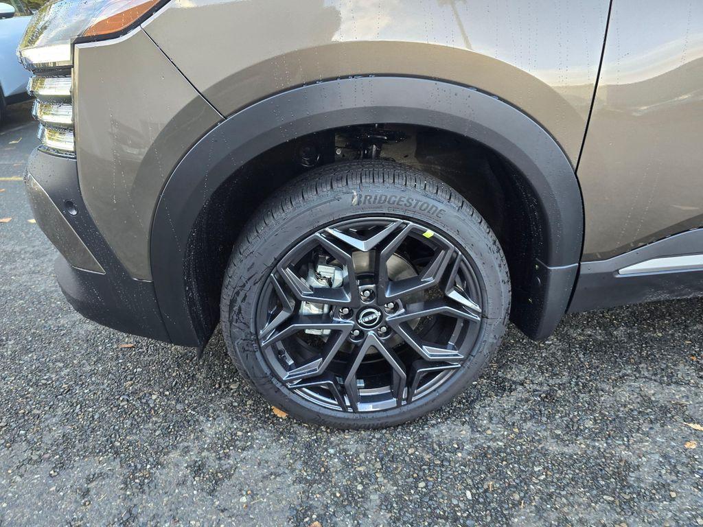 new 2026 Nissan Kicks car, priced at $30,400