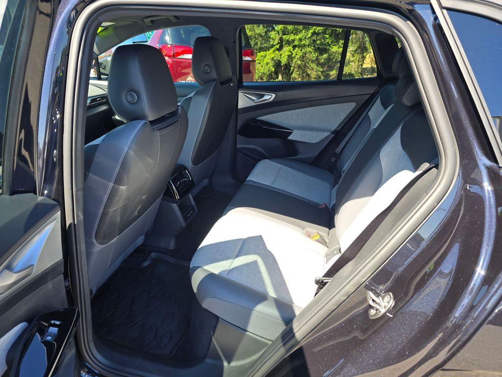 used 2024 Volkswagen ID.4 car, priced at $21,950