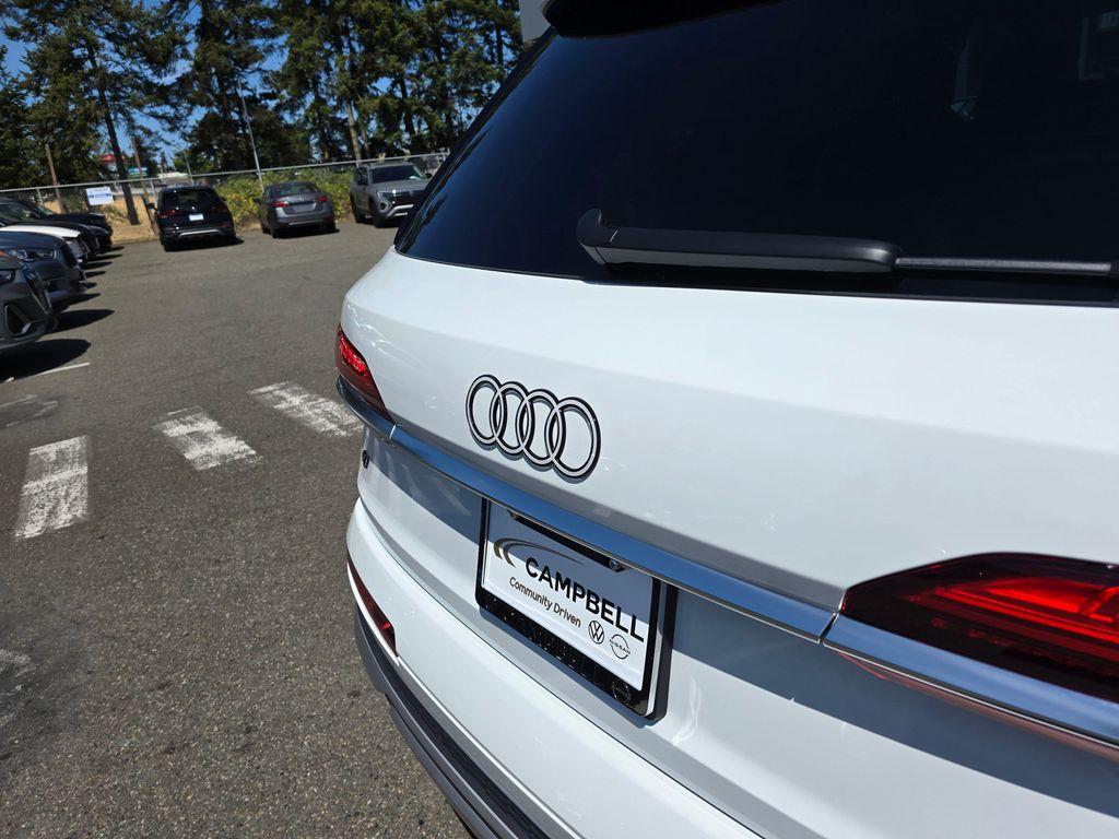 used 2025 Audi Q7 car, priced at $55,455