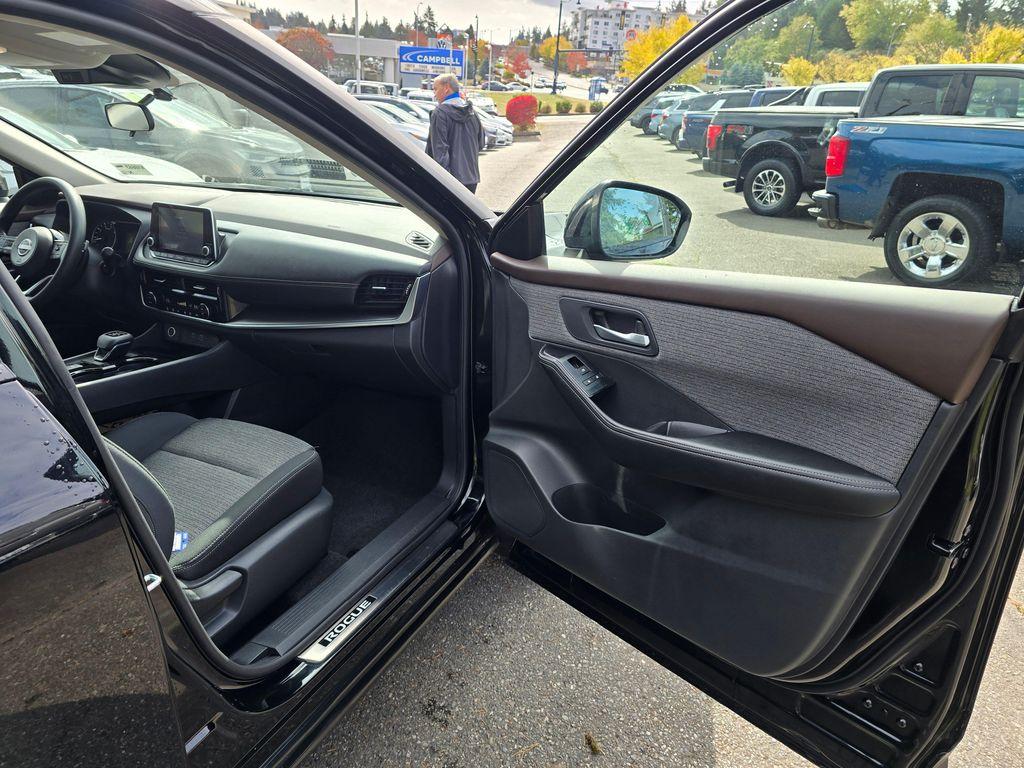 used 2023 Nissan Rogue car, priced at $22,950