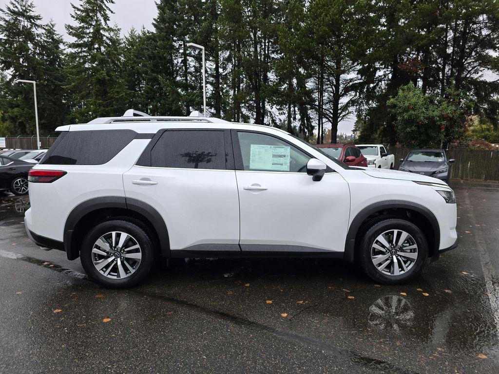 new 2025 Nissan Pathfinder car, priced at $44,536