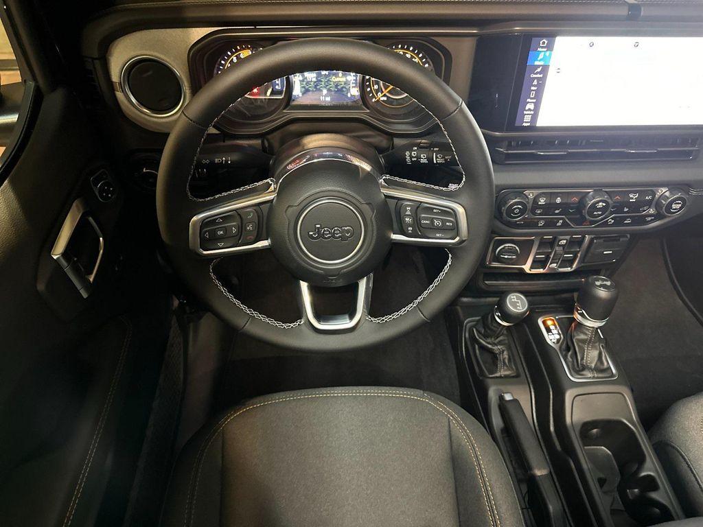 new 2025 Jeep Wrangler car, priced at $57,335