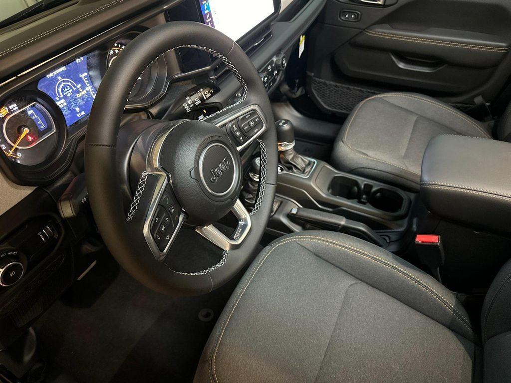 new 2025 Jeep Wrangler car, priced at $57,335
