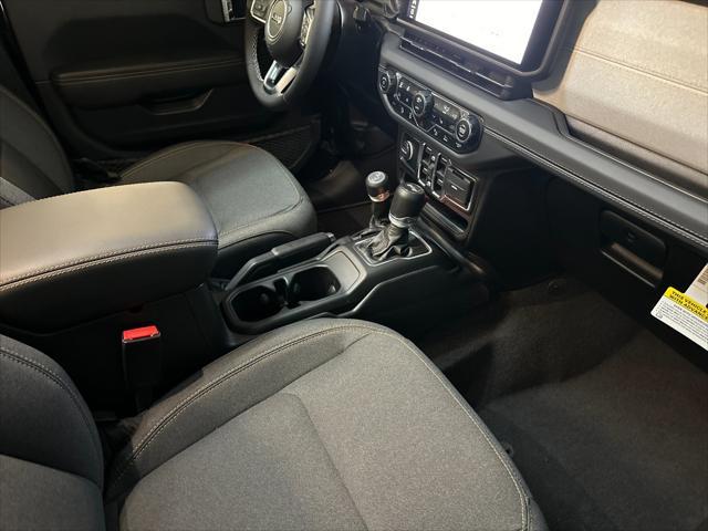 new 2025 Jeep Wrangler car, priced at $56,260