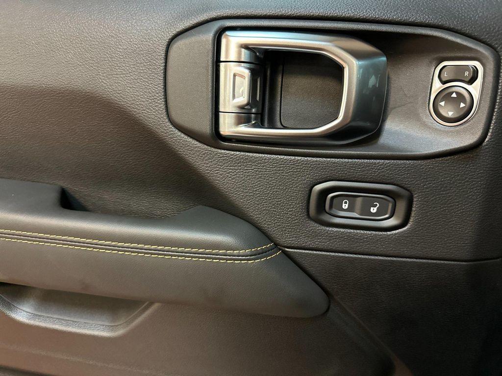 new 2025 Jeep Wrangler car, priced at $57,335