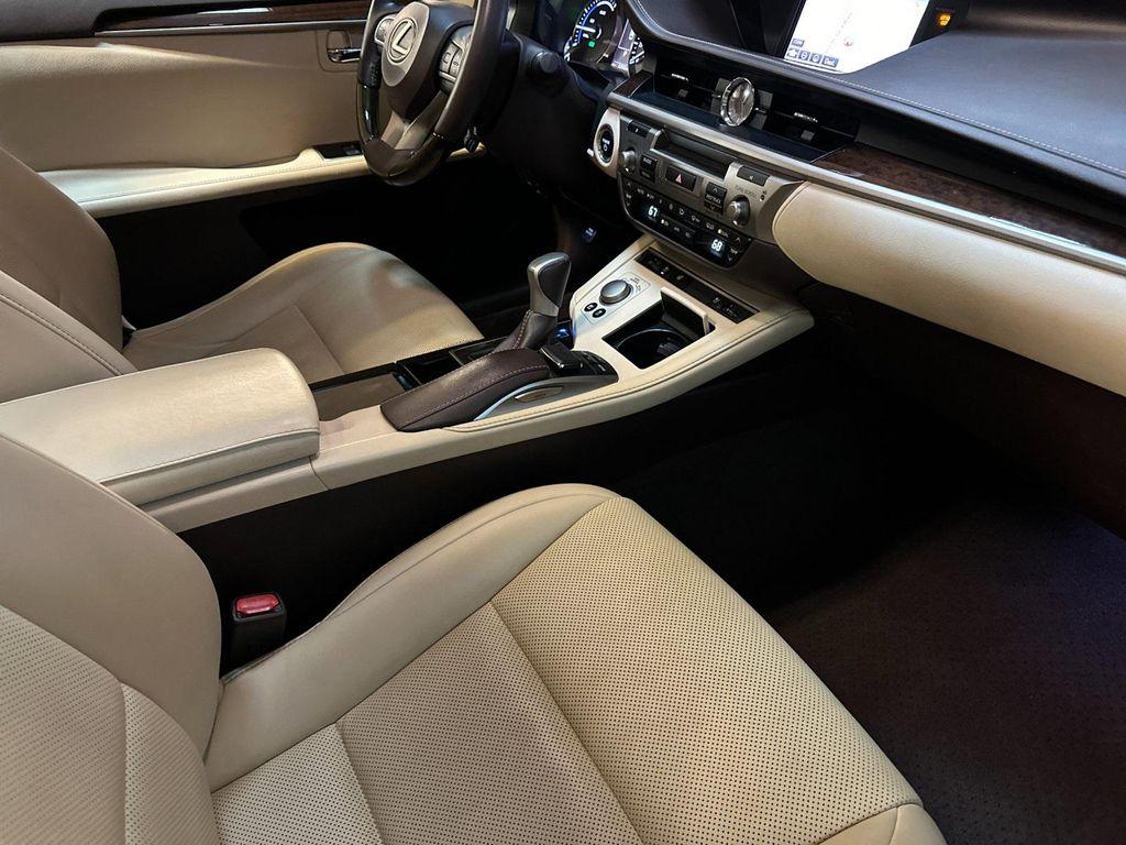 used 2016 Lexus ES 300h car, priced at $23,888
