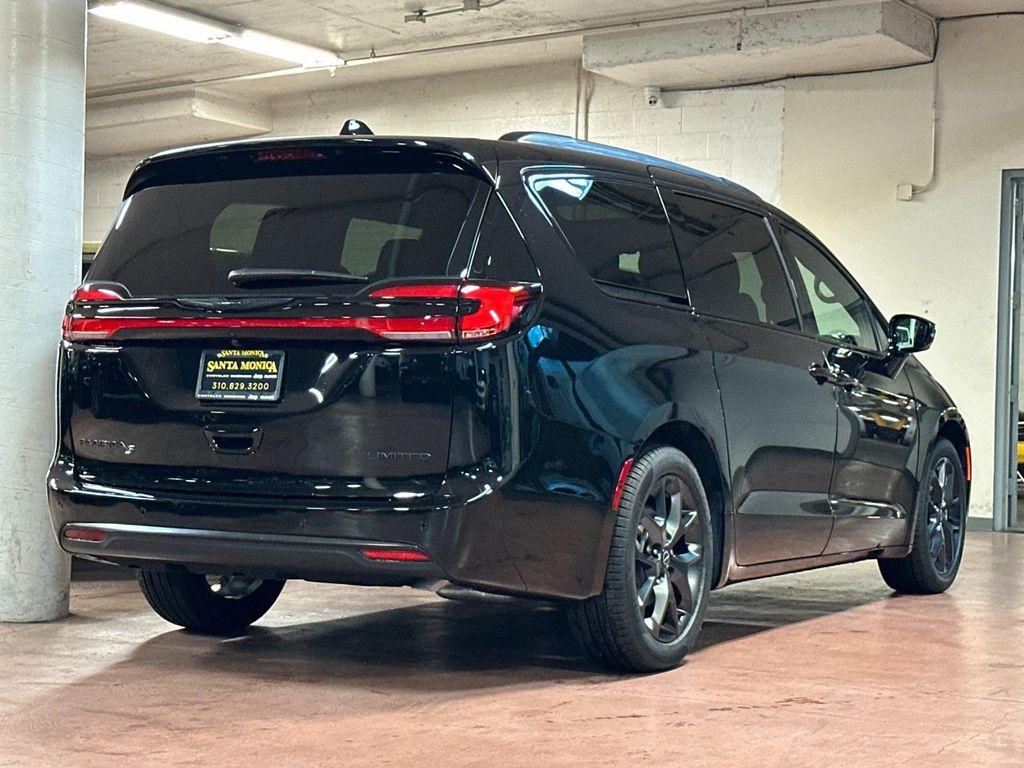 new 2026 Chrysler Pacifica car, priced at $54,040