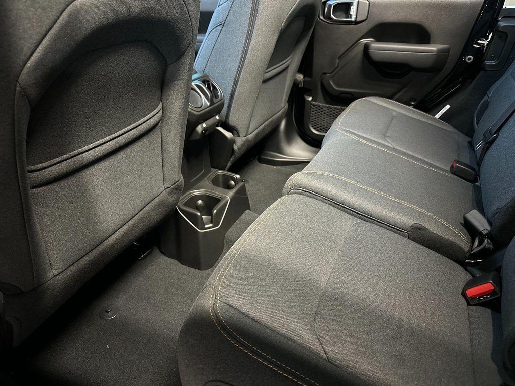 new 2025 Jeep Wrangler car, priced at $50,865