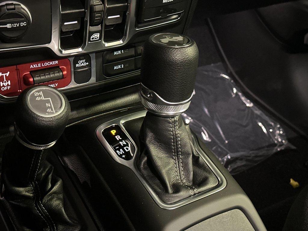 new 2025 Jeep Wrangler car, priced at $50,865