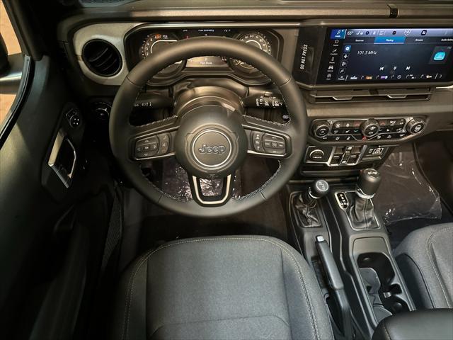 new 2025 Jeep Wrangler car, priced at $51,489