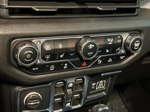 new 2025 Jeep Wrangler car, priced at $51,489