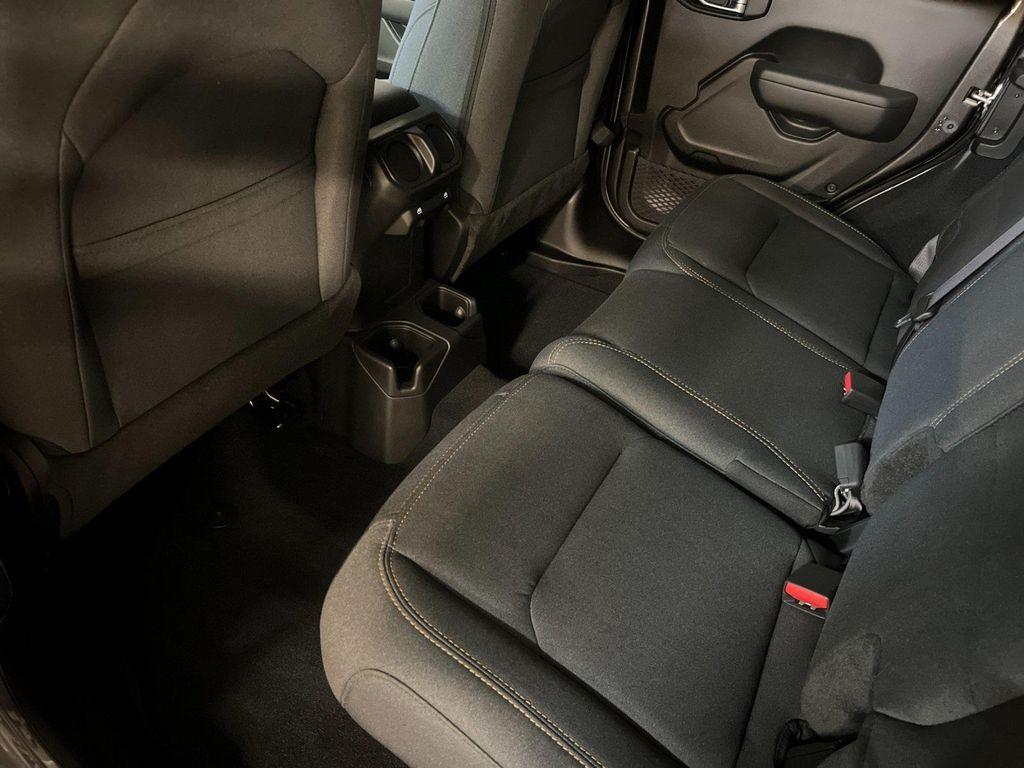 new 2025 Jeep Compass car, priced at $31,255