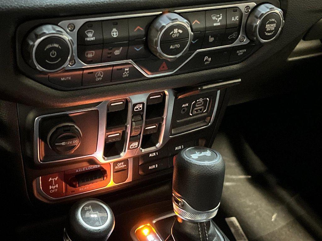 new 2025 Jeep Compass car, priced at $31,255