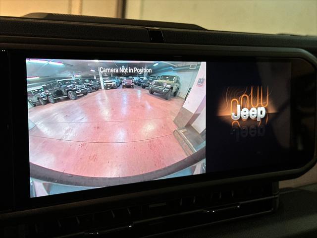 new 2025 Jeep Wrangler car, priced at $53,489