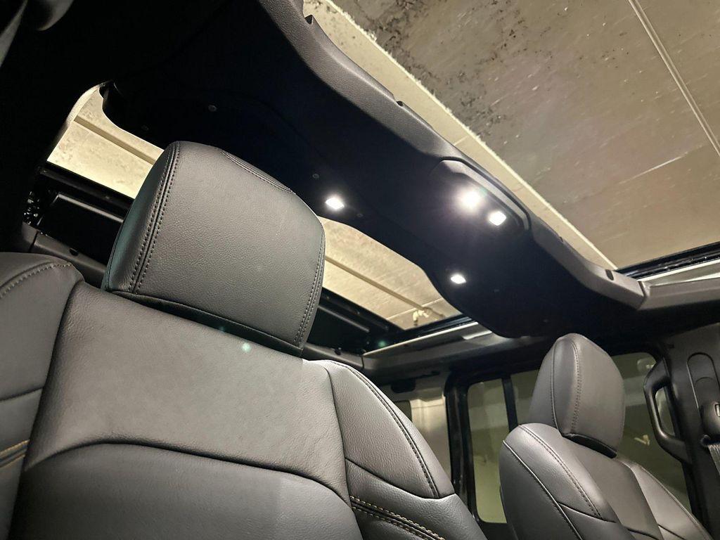 new 2025 Jeep Wrangler car, priced at $59,205