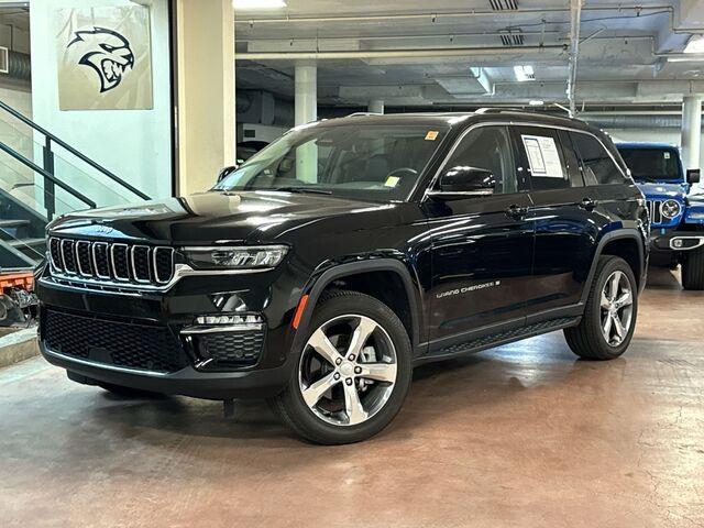 used 2022 Jeep Grand Cherokee car, priced at $36,995