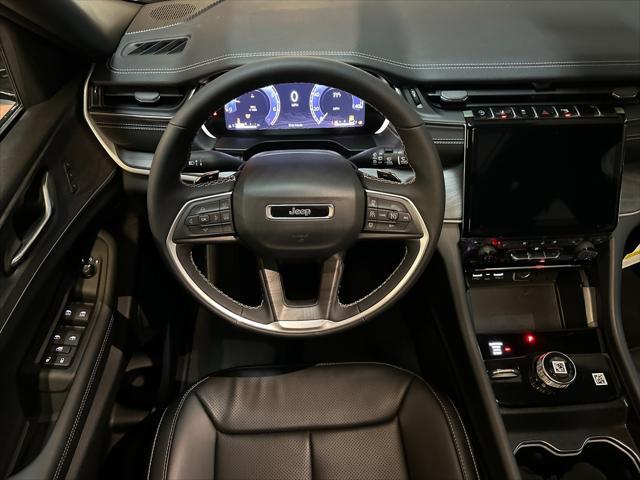 new 2025 Jeep Grand Cherokee car, priced at $52,251