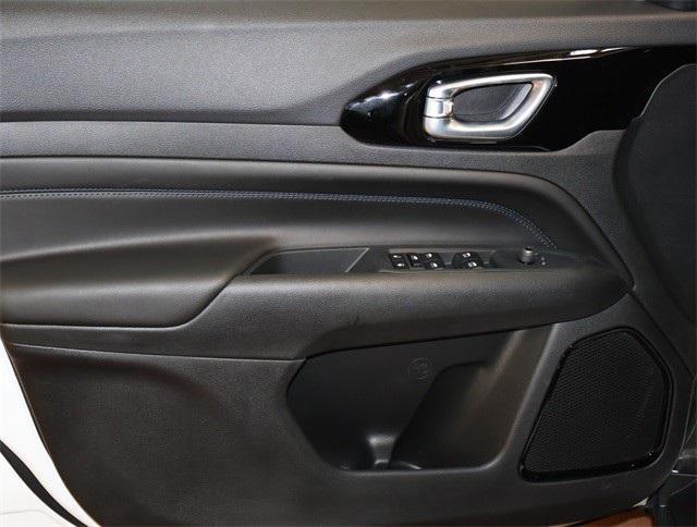 new 2025 Jeep Compass car, priced at $32,138