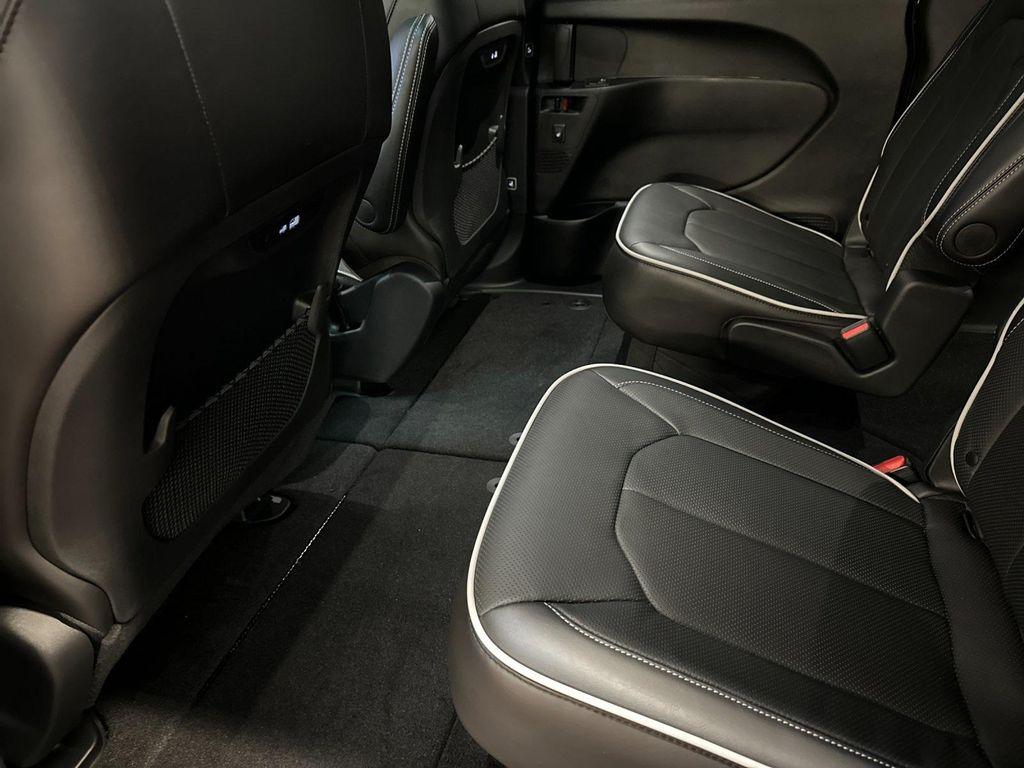 new 2026 Chrysler Pacifica car, priced at $56,810