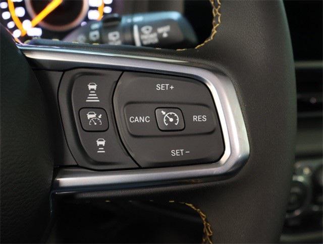 new 2025 Jeep Wrangler car, priced at $55,610