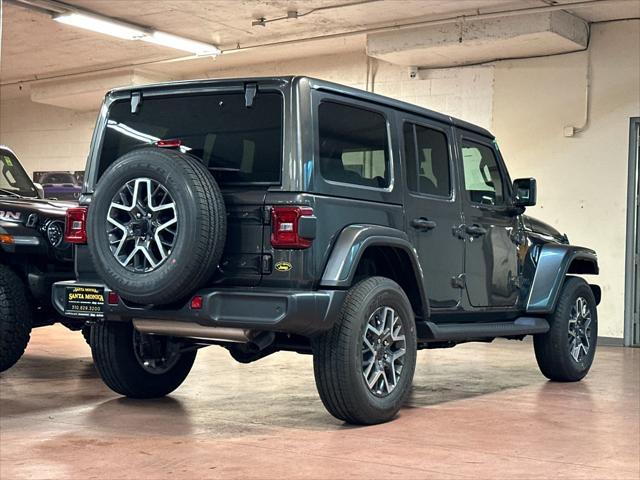 new 2025 Jeep Wrangler car, priced at $47,535