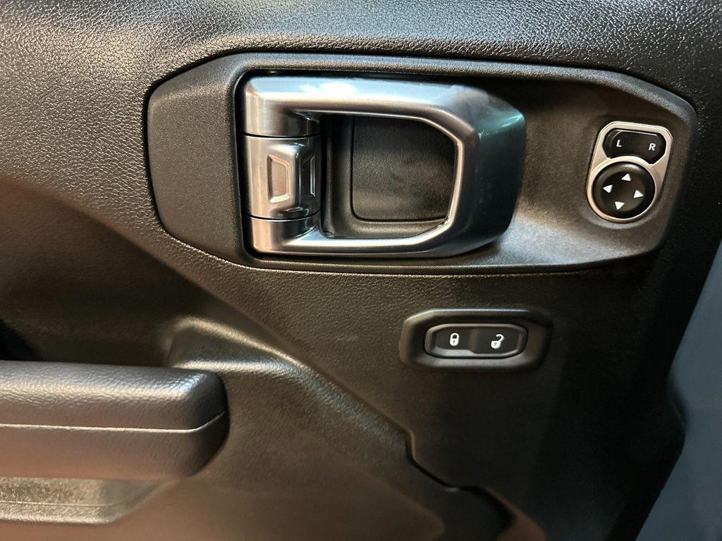 new 2025 Jeep Wrangler car, priced at $43,840