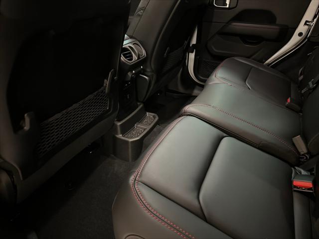 new 2025 Jeep Wrangler car, priced at $54,067