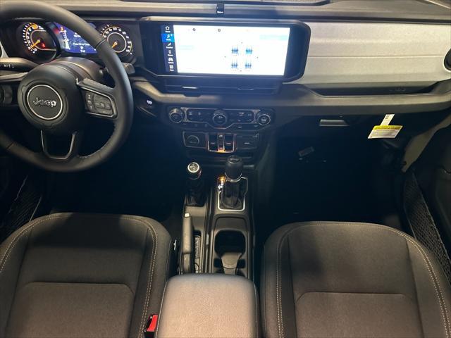 new 2025 Jeep Wrangler car, priced at $48,334