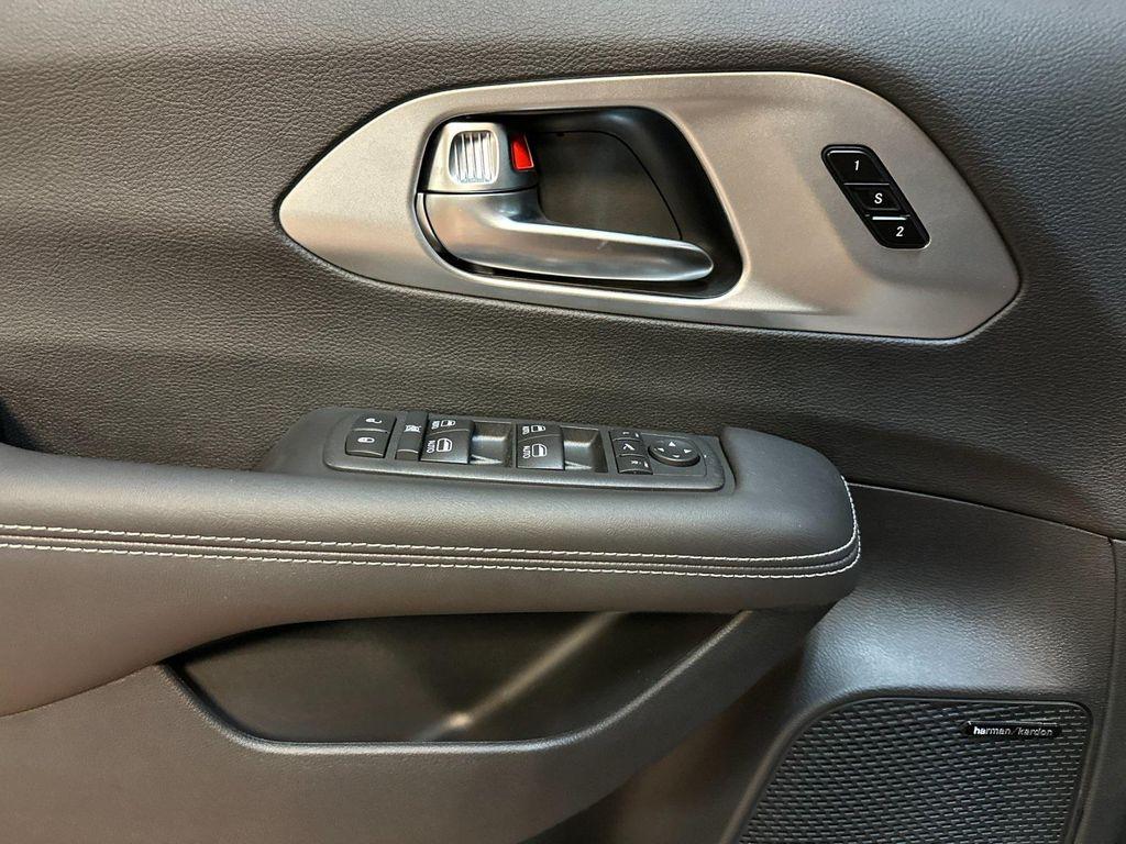 new 2026 Chrysler Pacifica car, priced at $57,560