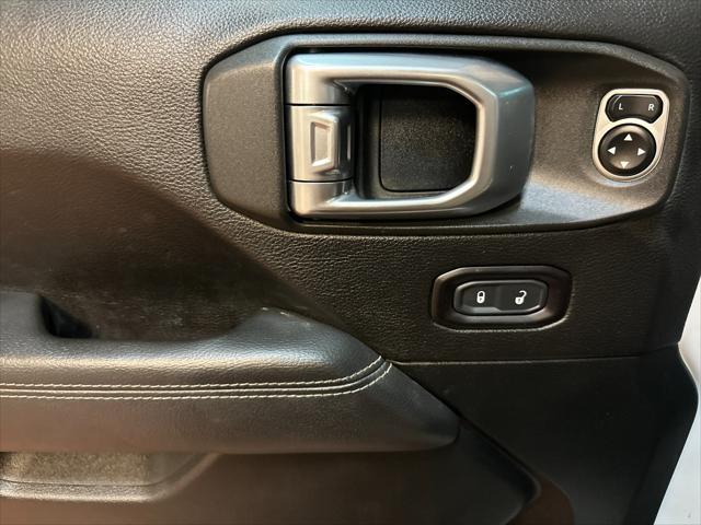 used 2019 Jeep Wrangler Unlimited car, priced at $38,888