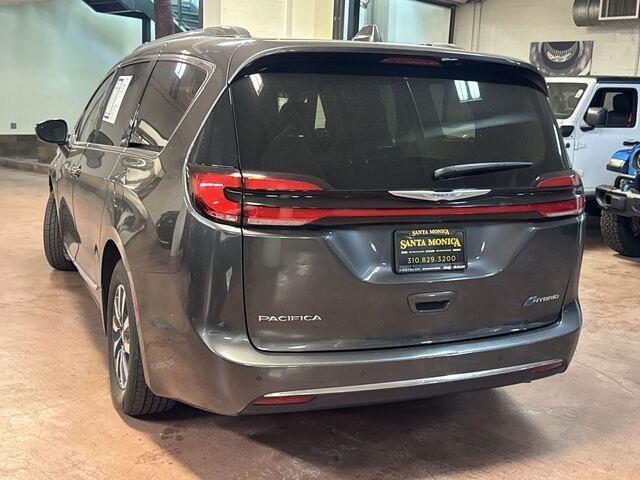 used 2021 Chrysler Pacifica Hybrid car, priced at $29,995