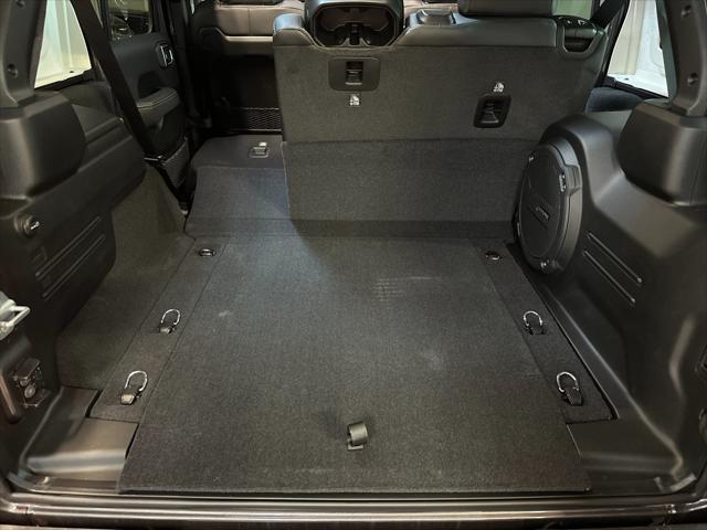 new 2025 Jeep Wrangler car, priced at $59,755
