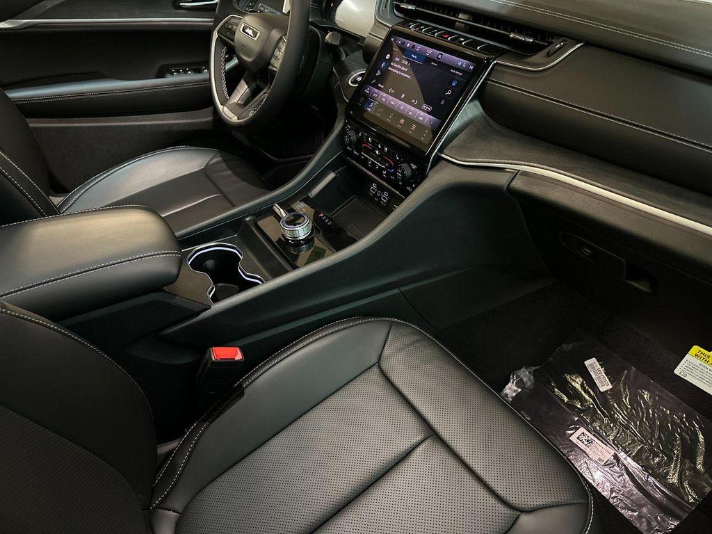 new 2025 Jeep Grand Cherokee L car, priced at $55,365