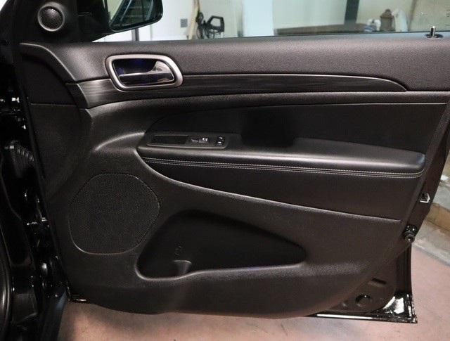 used 2021 Jeep Grand Cherokee car, priced at $25,995