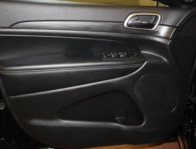 used 2021 Jeep Grand Cherokee car, priced at $25,995