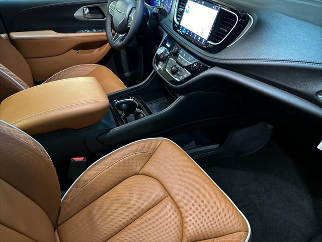 new 2025 Chrysler Pacifica car, priced at $55,911