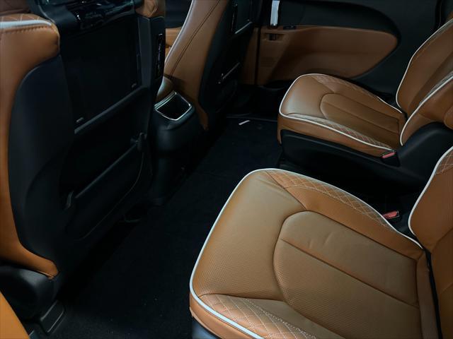 new 2025 Chrysler Pacifica car, priced at $55,911