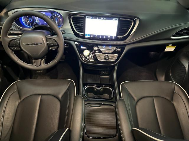 new 2025 Chrysler Pacifica car, priced at $49,156