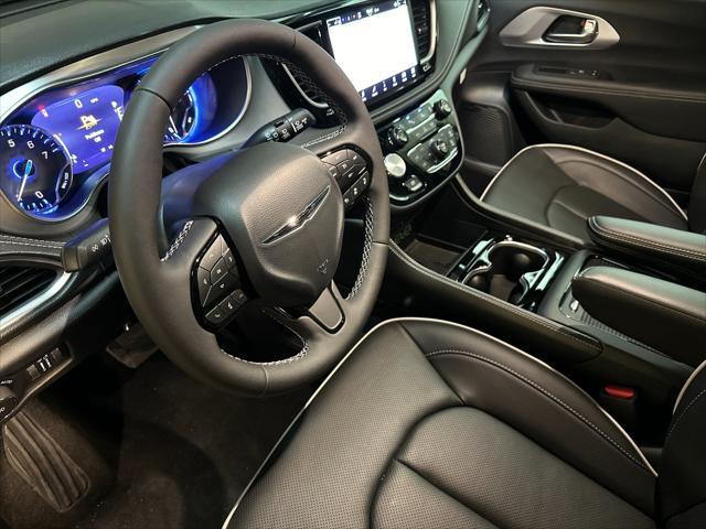 new 2025 Chrysler Pacifica car, priced at $49,156