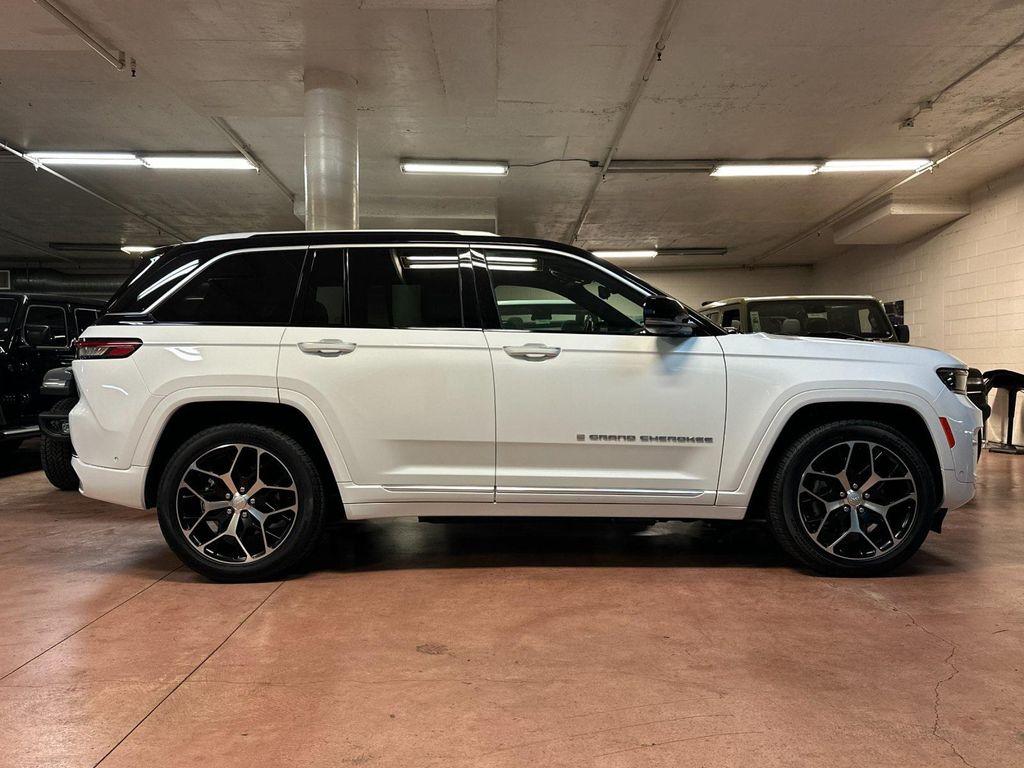 new 2022 Jeep Grand Cherokee 4xe car, priced at $59,888