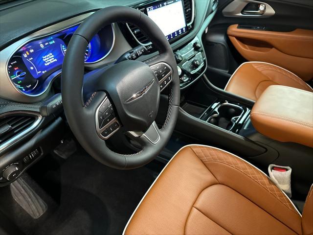 new 2025 Chrysler Pacifica car, priced at $54,916